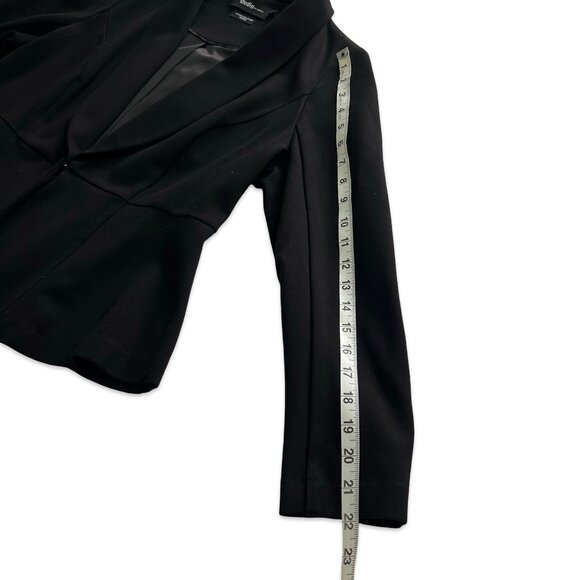 Black ruffled women's Jacket/ Blazer cropped. Size Large Torrid size is 0. - Picture 6 of 13